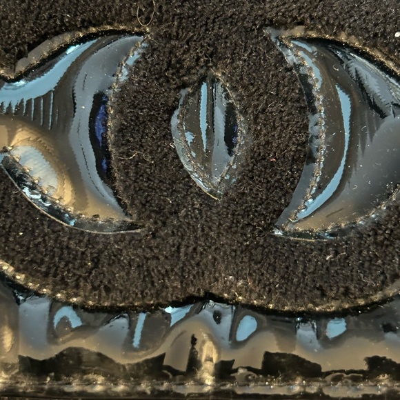 Black Purse - Picture 9 of 11